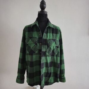 TNA Aritzia Green Black Plaid Flannel Button Down Shirt Lumberjack